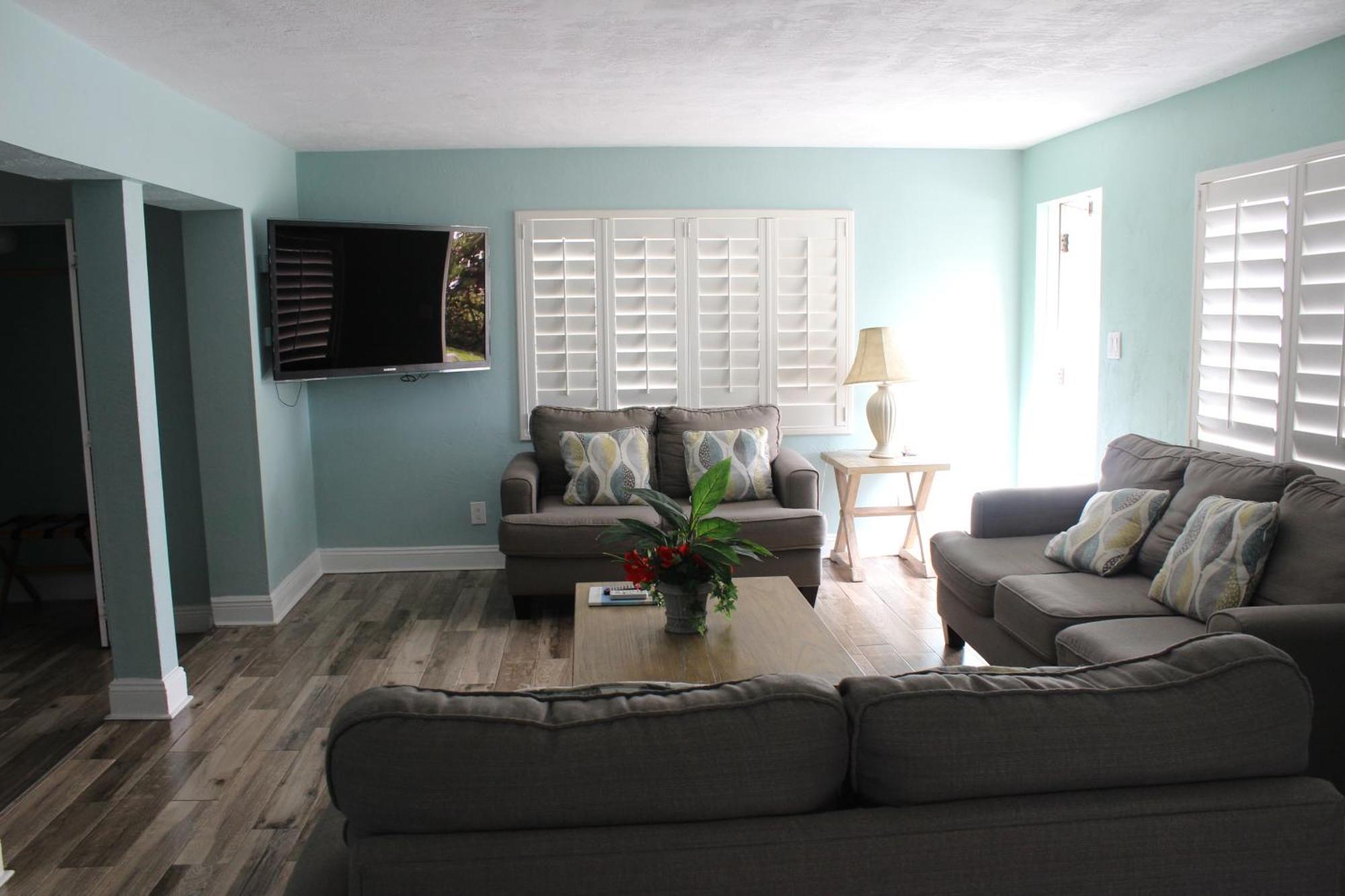 Shoreline Suites & Cabana Cottages - Beachfront Daytona Beach Ruang foto
