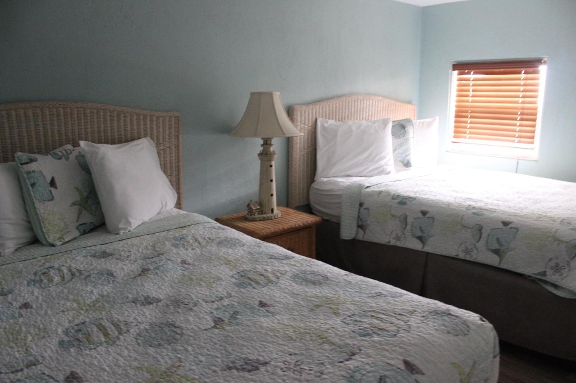 Shoreline Suites & Cabana Cottages - Beachfront Daytona Beach Ruang foto