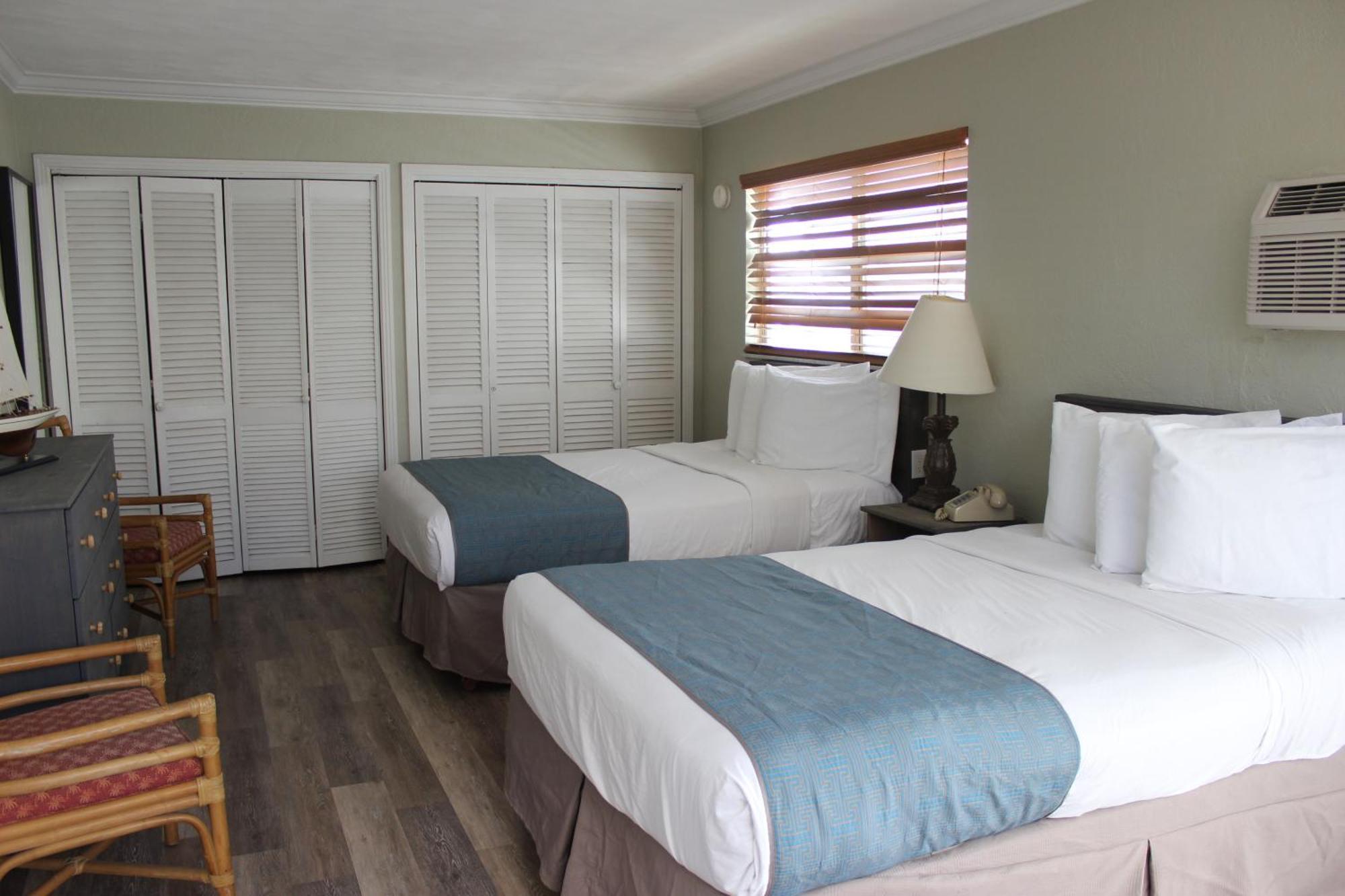 Shoreline Suites & Cabana Cottages - Beachfront Daytona Beach Ruang foto