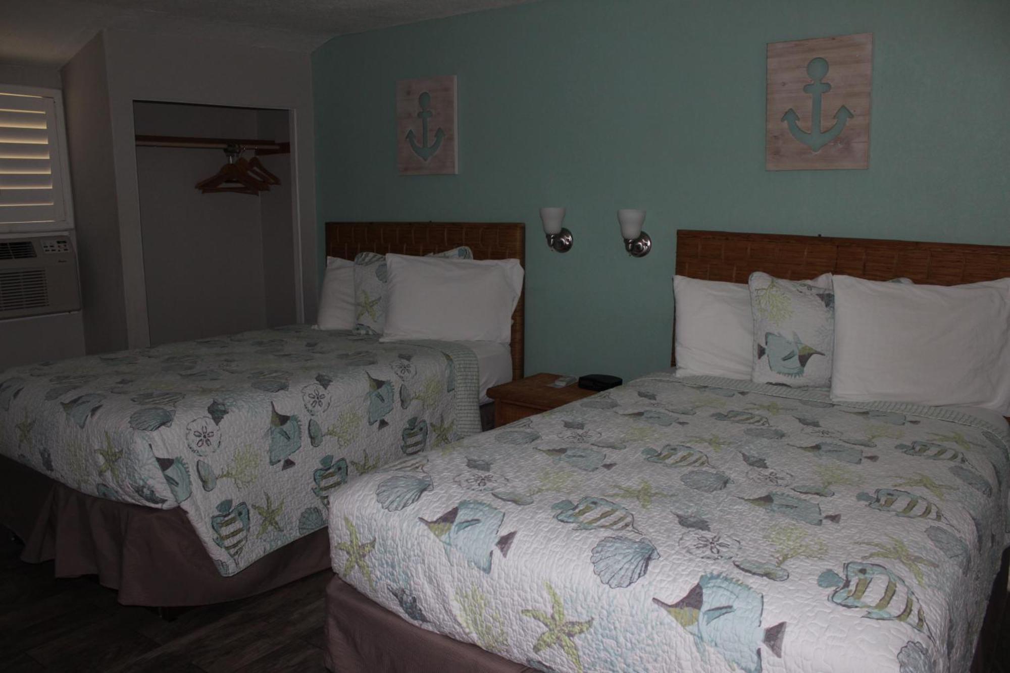 Shoreline Suites & Cabana Cottages - Beachfront Daytona Beach Ruang foto