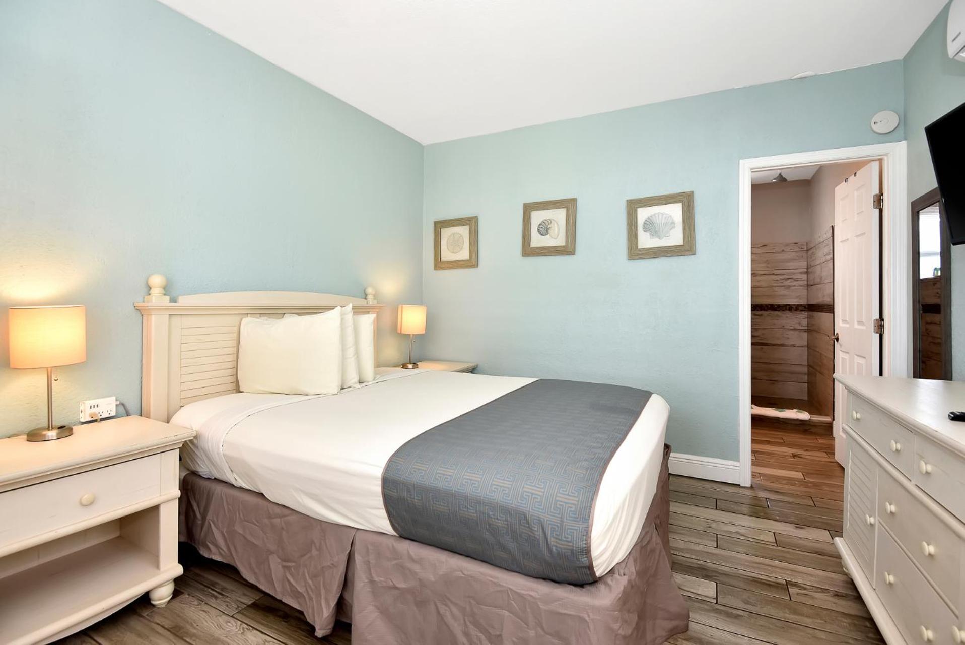 Shoreline Suites & Cabana Cottages - Beachfront Daytona Beach Bagian luar foto