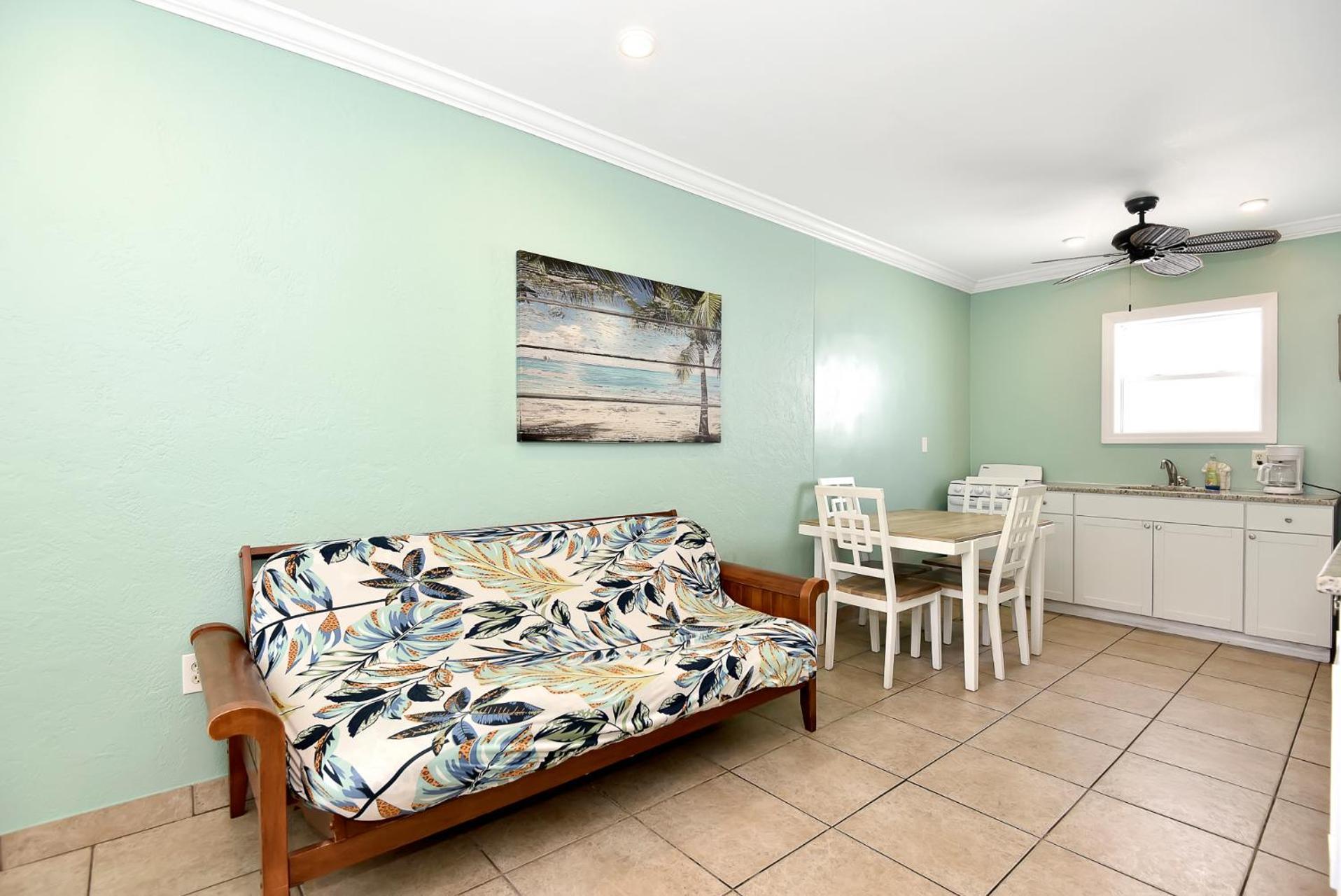 Shoreline Suites & Cabana Cottages - Beachfront Daytona Beach Bagian luar foto