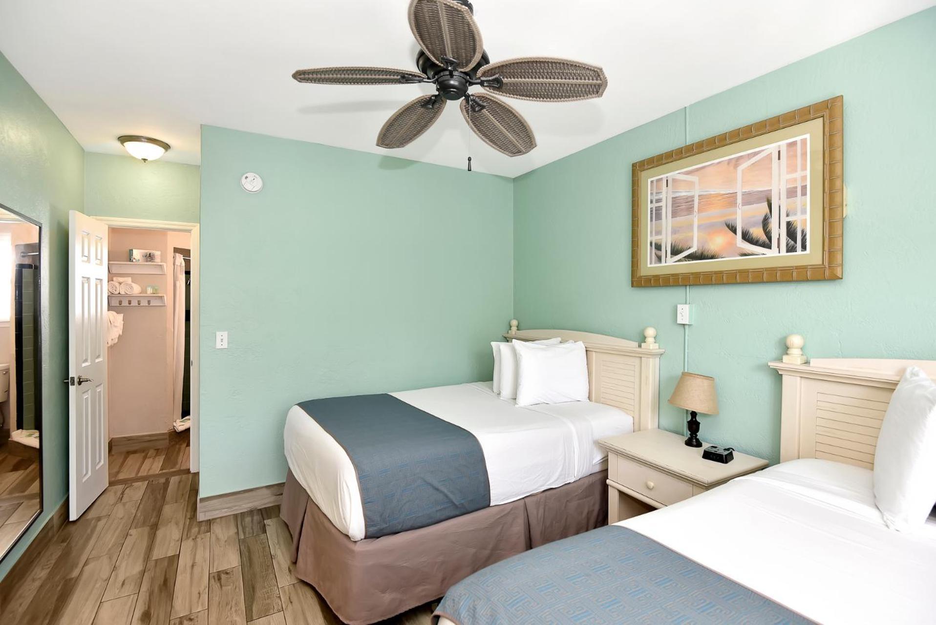 Shoreline Suites & Cabana Cottages - Beachfront Daytona Beach Bagian luar foto